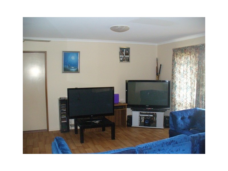 32 Smiths Road, Avoca QLD 4670