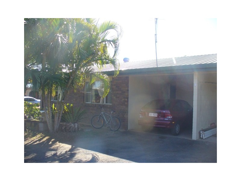 20 Sinclair Street, Avenell Heights QLD 4670