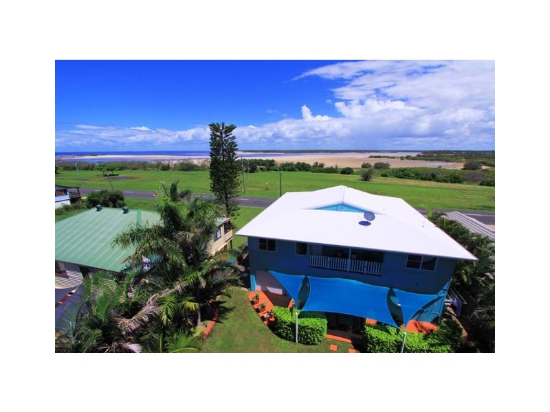 34 Lihs Street, Elliott Heads QLD 4670