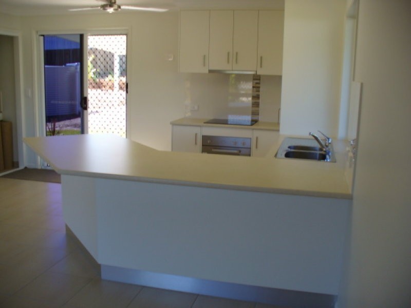 30 Normanby St, Avondale QLD 4670