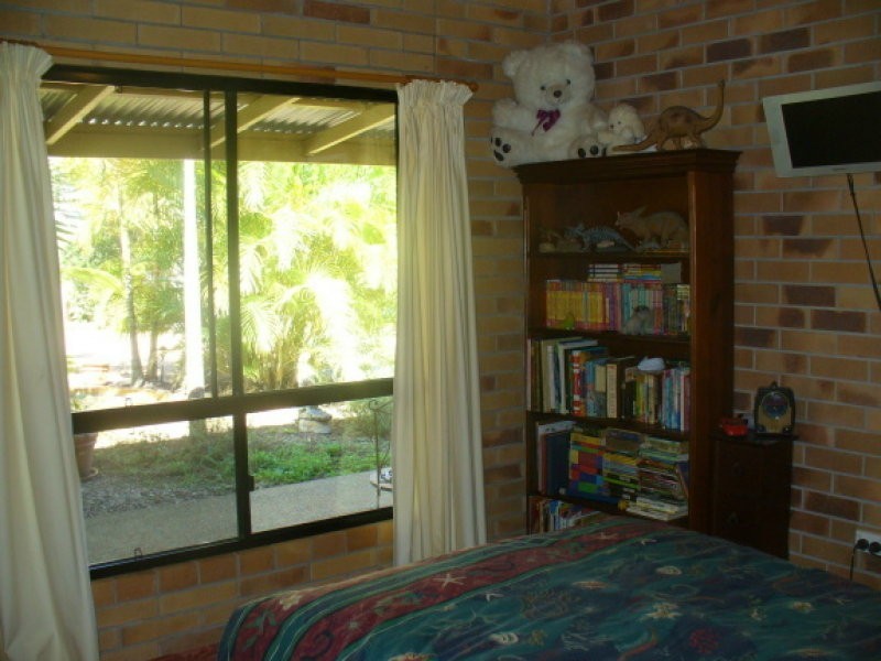 51 Polo Place, Branyan QLD 4670