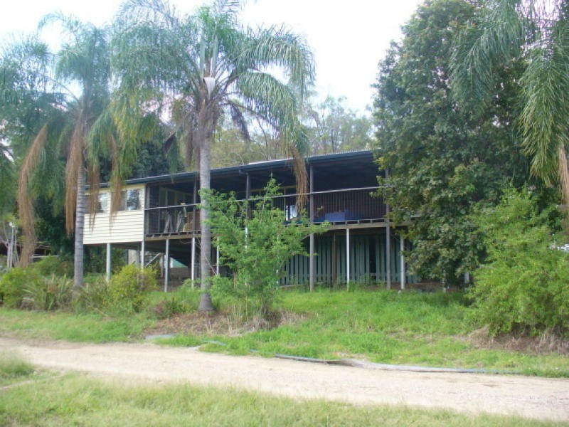 800 Wallaville Goondoom Rd, Delan QLD 4671