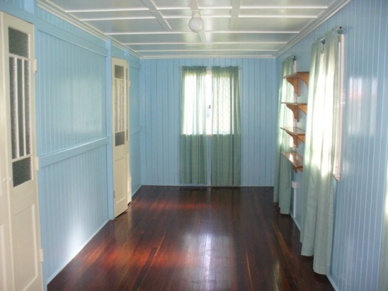 Walkervale QLD 4670