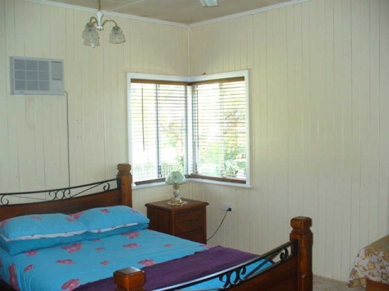 166 Booyan Road, Moore Park Beach QLD 4670