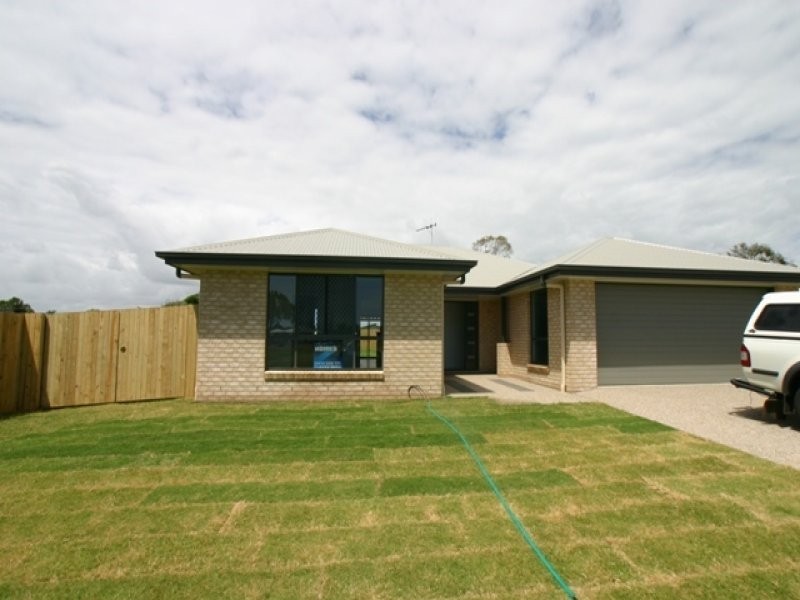 135 Fairway Drive, Bargara QLD 4670