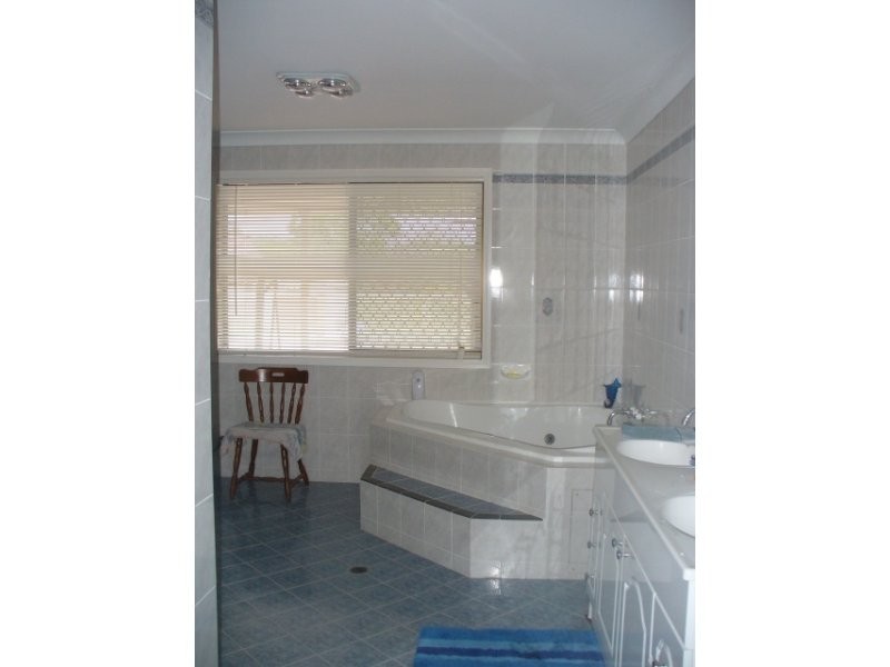 7 Gum Tree Court, Coonarr QLD 4670