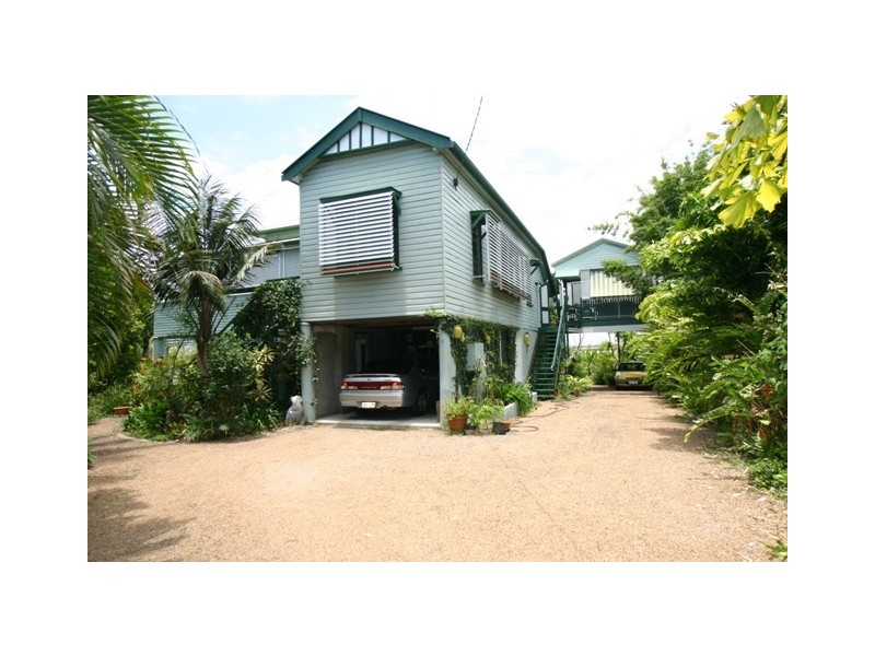 12 CORSER STREET, Burnett Heads QLD 4670
