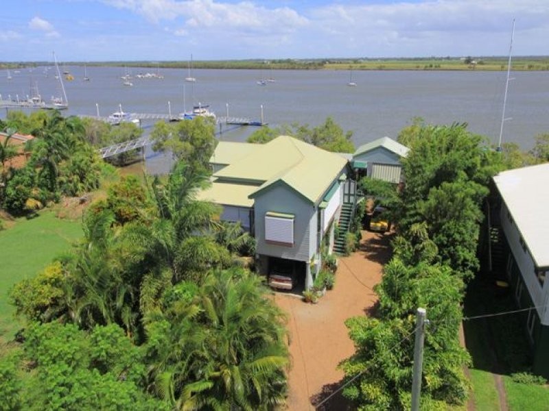 12 CORSER STREET, Burnett Heads QLD 4670