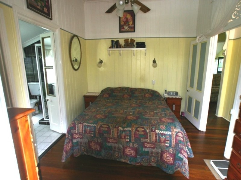 12 CORSER STREET, Burnett Heads QLD 4670