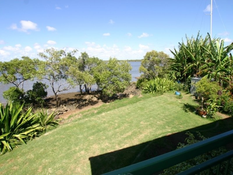 12 CORSER STREET, Burnett Heads QLD 4670