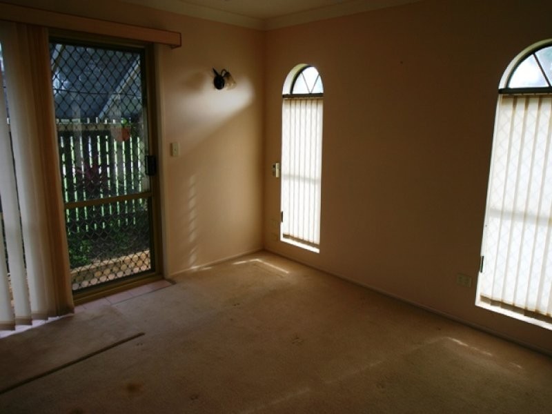 13 Crosby Street, Thabeban QLD 4670