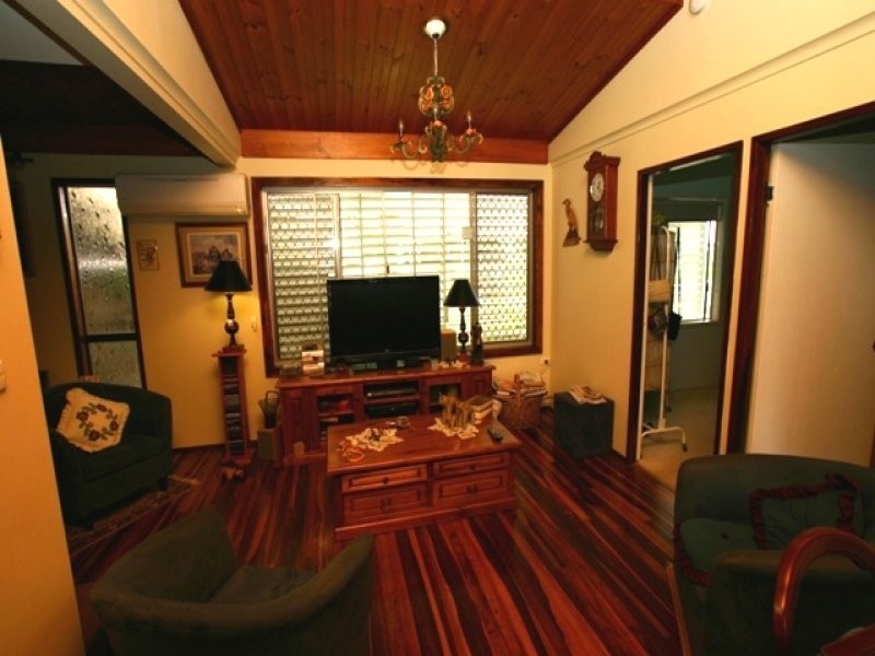 61 Corser Street, Burnett Heads QLD 4670