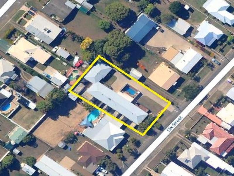 12 Dix Street, Kepnock QLD 4670