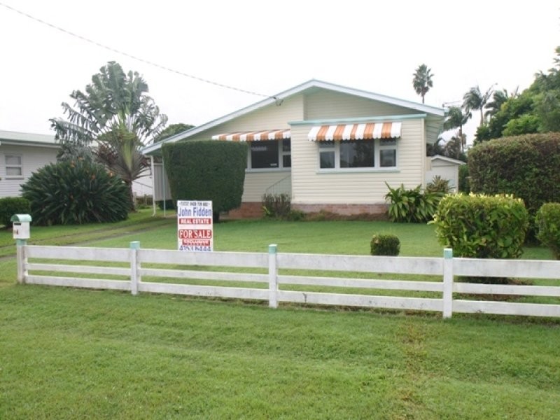 4 Hussey Street, Avenell Heights QLD 4670