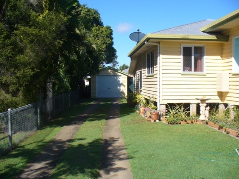 10 Joyce Street, Svensson Heights QLD 4670