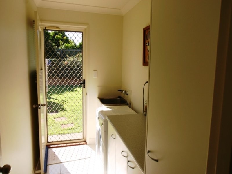 20 Gill Street, Kalkie QLD 4670