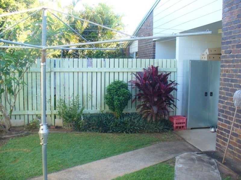 1/37 Hawkins Drive, Bargara QLD 4670