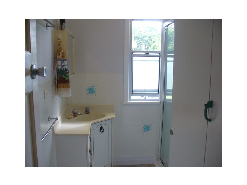 11 McCracken Street, Walkervale QLD 4670