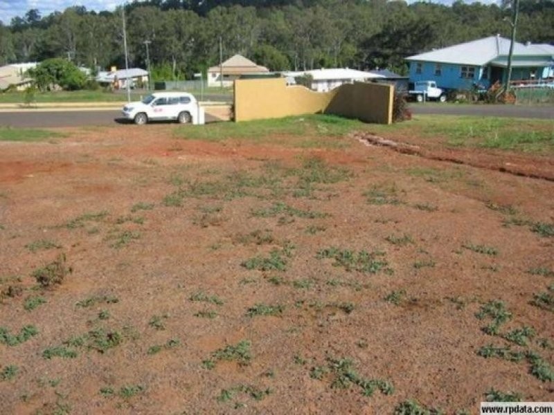 8 Bodalla Street, Apple Tree Creek QLD 4660