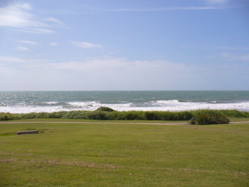 162 Barolin Esplanade, Coral Cove QLD 4670