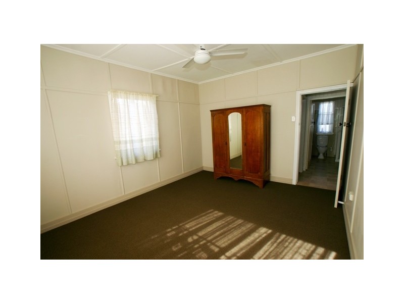 30 Nott Street, Norville QLD 4670