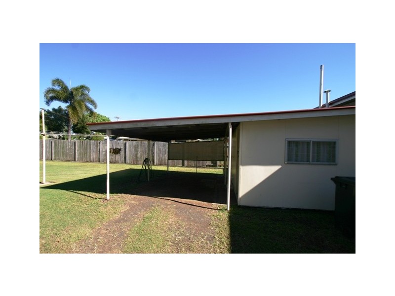 30 Nott Street, Norville QLD 4670