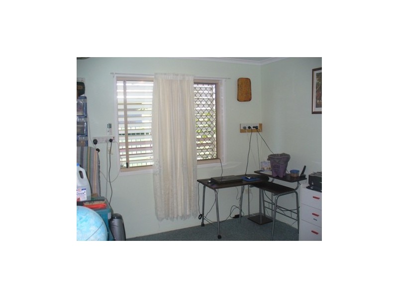 14 Ernie Pattison Drive, Avenell Heights QLD 4670