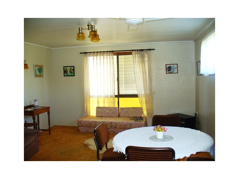 156 Bargara Road, Bundaberg East QLD 4670