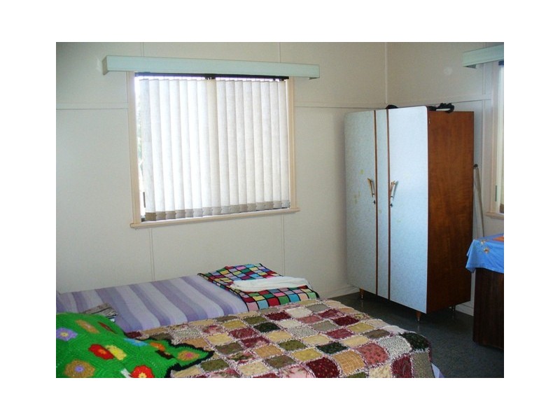 156 Bargara Road, Bundaberg East QLD 4670
