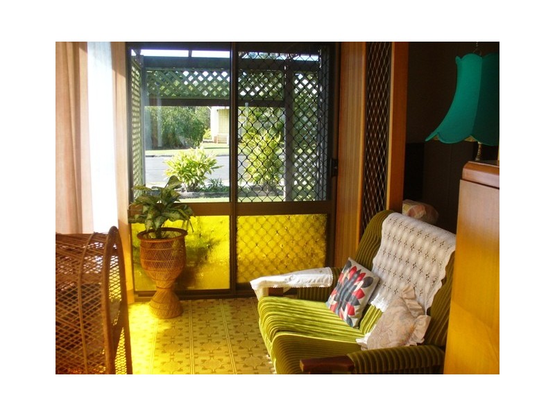 156 Bargara Road, Bundaberg East QLD 4670