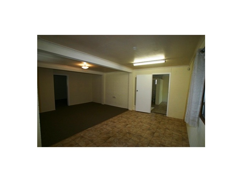 1 Hinkler Avenue, Bundaberg North QLD 4670