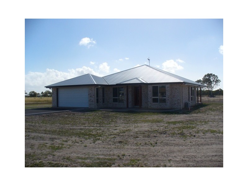 196 Palmerston Drive, Branyan QLD 4670