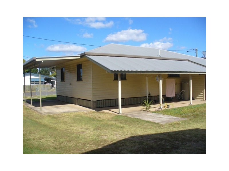 17 Morshead St, Avenell Heights QLD 4670
