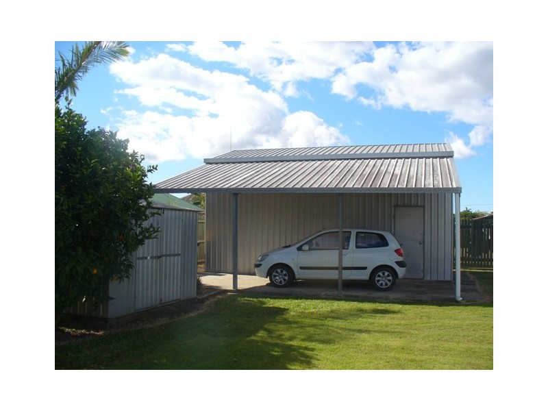 17 Morshead St, Avenell Heights QLD 4670