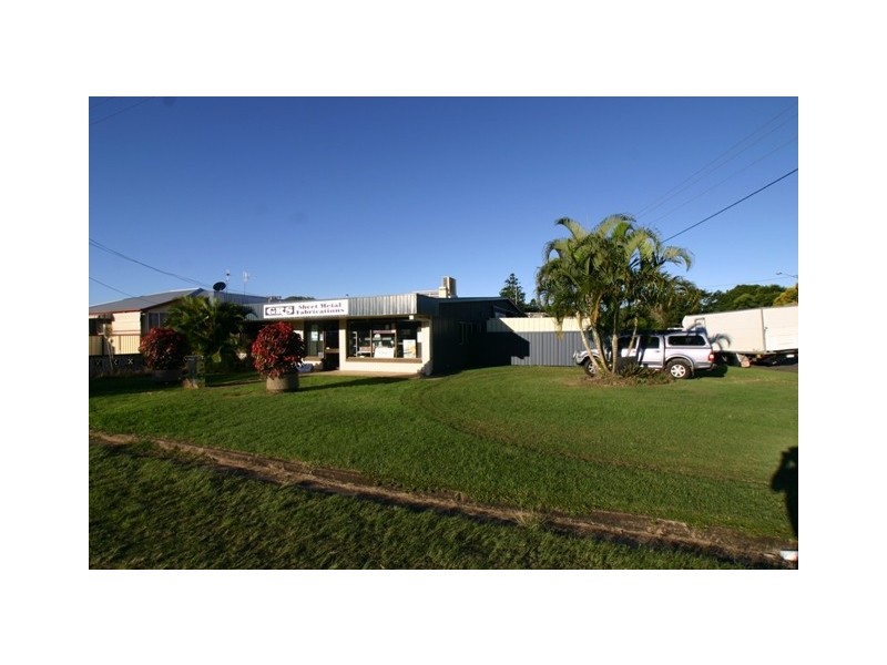 2 Agnes Street, Bundaberg North QLD 4670