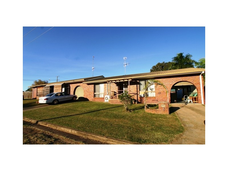 8 Olsen Street, Bundaberg East QLD 4670