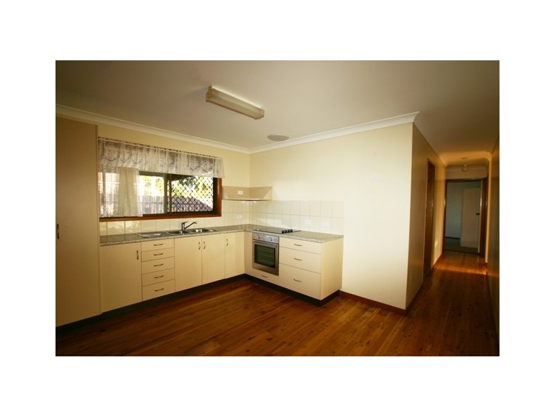 8 Olsen Street, Bundaberg East QLD 4670