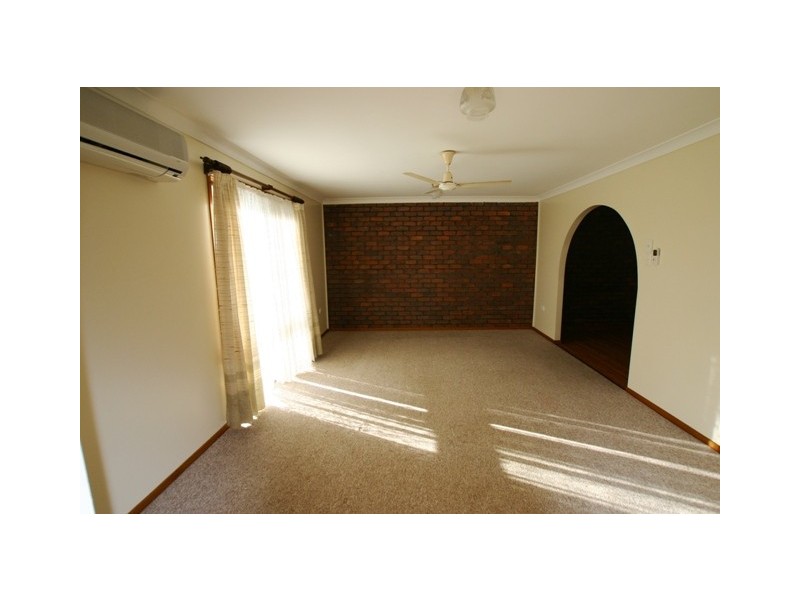 8 Olsen Street, Bundaberg East QLD 4670