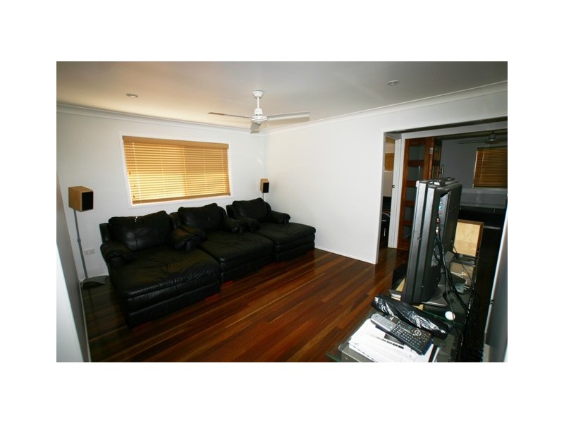 Kepnock QLD 4670