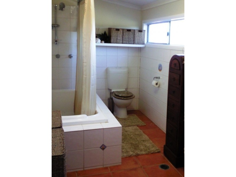 63 Henricksens Road, Sharon QLD 4670