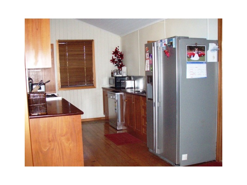 63 Henricksens Road, Sharon QLD 4670