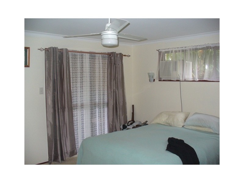 24 Gibson Street, Avenell Heights QLD 4670