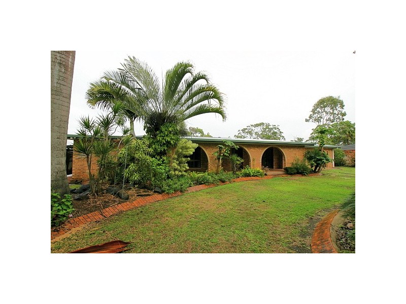 Sharon QLD 4670