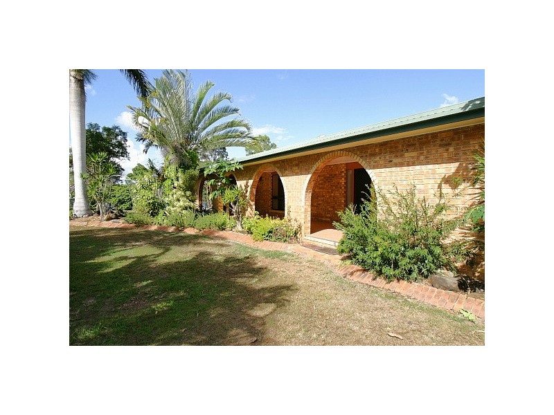 Sharon QLD 4670