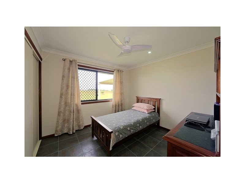 200 Mittelheusers Road, Burnett Heads QLD 4670