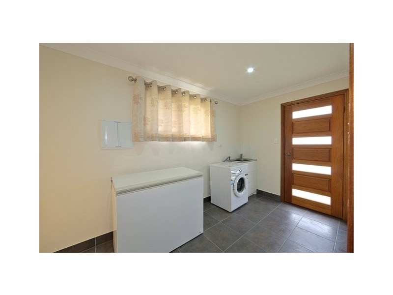 200 Mittelheusers Road, Burnett Heads QLD 4670