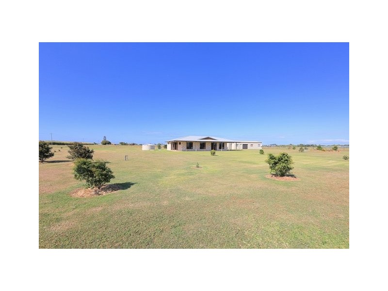 200 Mittelheusers Road, Burnett Heads QLD 4670