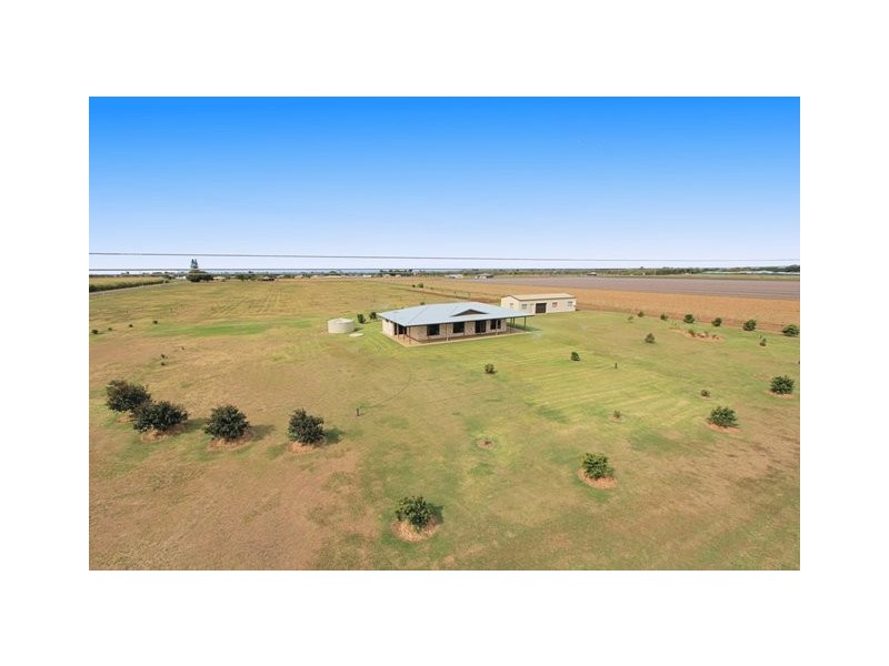 200 Mittelheusers Road, Burnett Heads QLD 4670