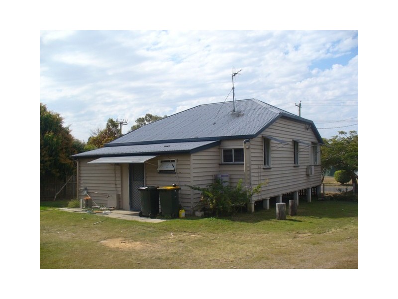 1 Thornton Street, Bundaberg South QLD 4670