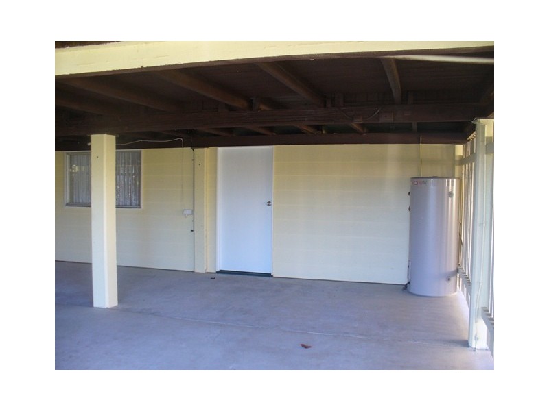 24 Walker Street, Walkervale QLD 4670